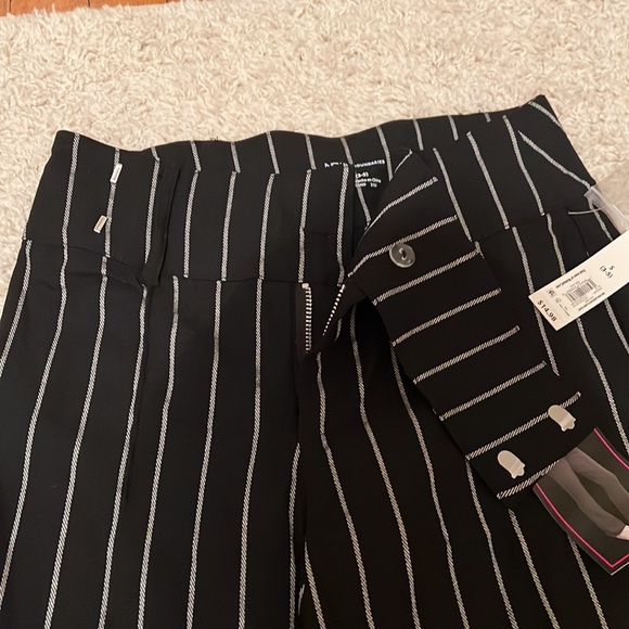 Flare pants with stripes - Picture 4 of 6